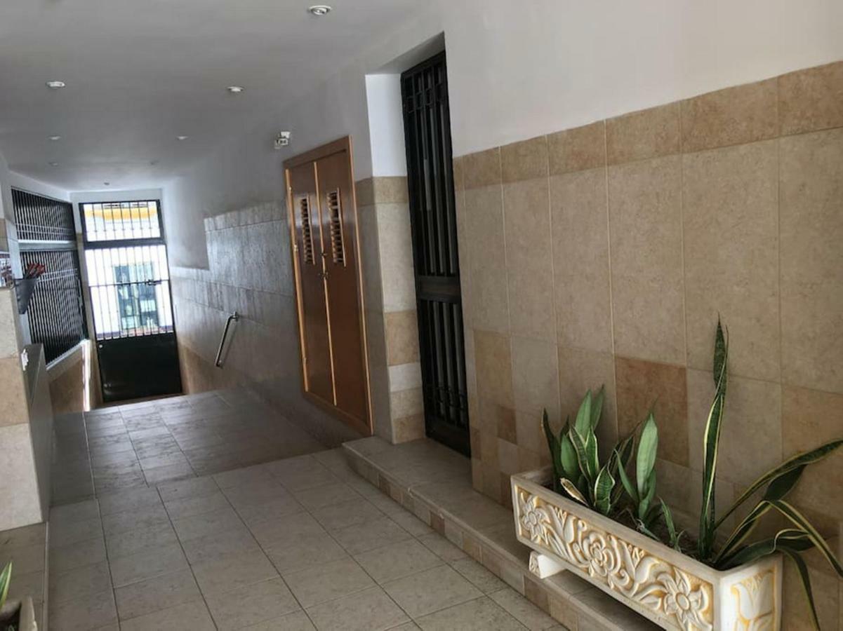 Apartamento Jardin De Santa Paula Sevilla Exterior foto
